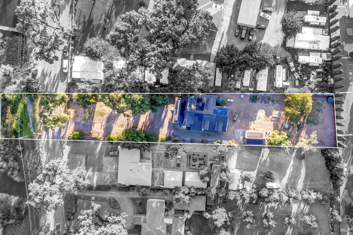 Detail Gallery Image 4 of 54 For 2750 Lakeshore Blvd, Upper Lake,  CA 95485 - 4 Beds | 6 Baths