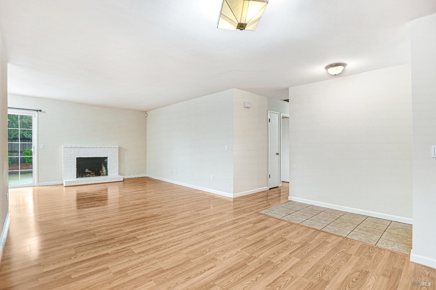 Detail Gallery Image 11 of 38 For 7257 Belita Ave, Rohnert Park,  CA 94928 - 4 Beds | 2 Baths