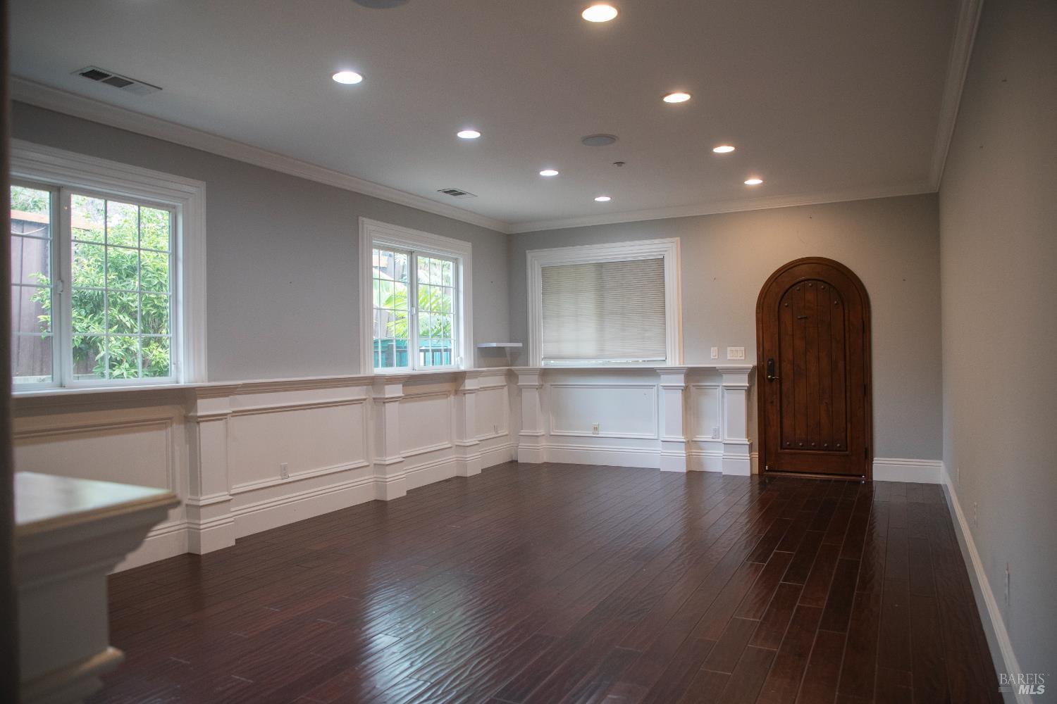 Detail Gallery Image 3 of 41 For 504 Palms Dr, Martinez,  CA 94553 - 3 Beds | 2 Baths