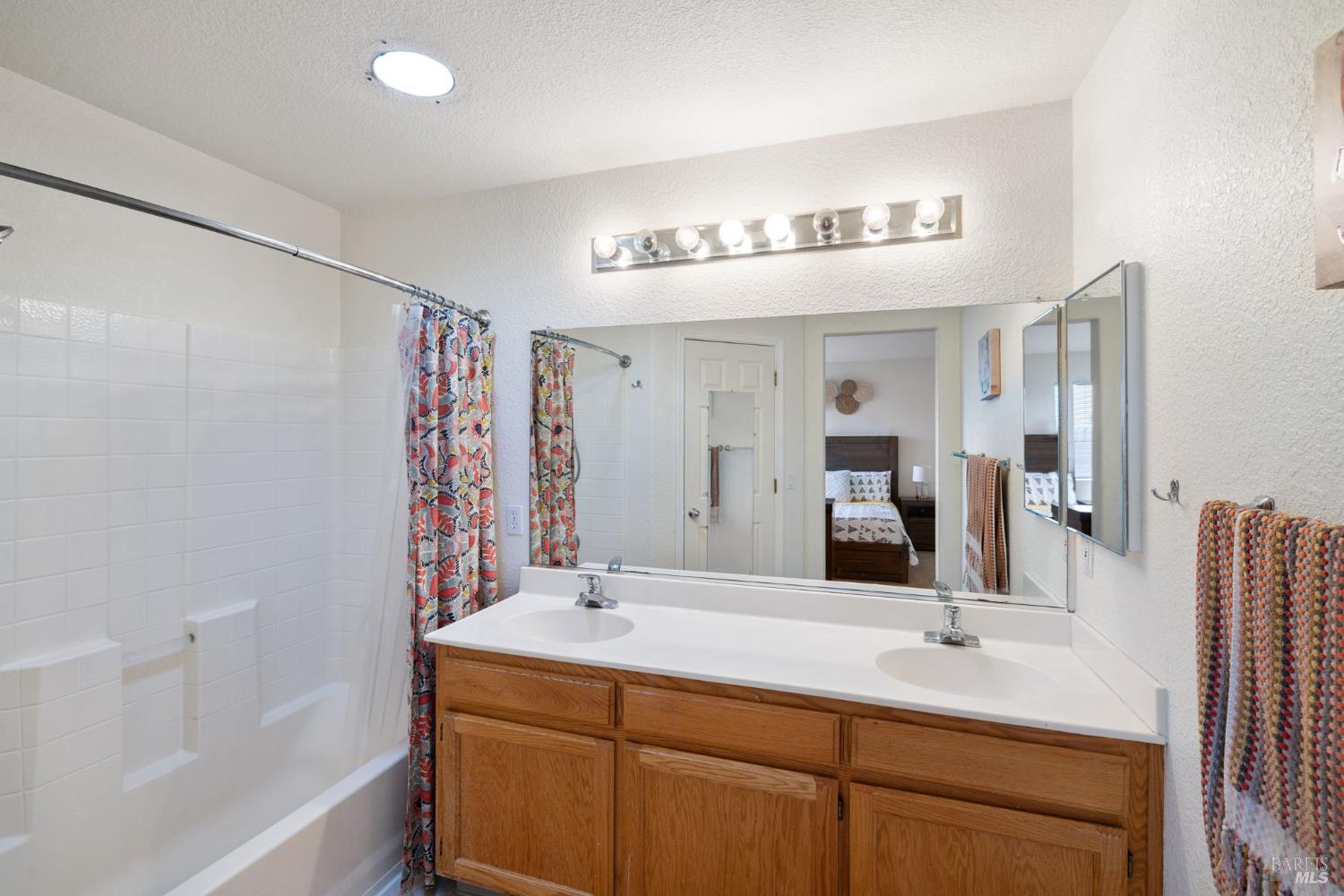 Detail Gallery Image 32 of 46 For 2305 Malachite Way, Santa Rosa,  CA 95404 - 3 Beds | 2/1 Baths