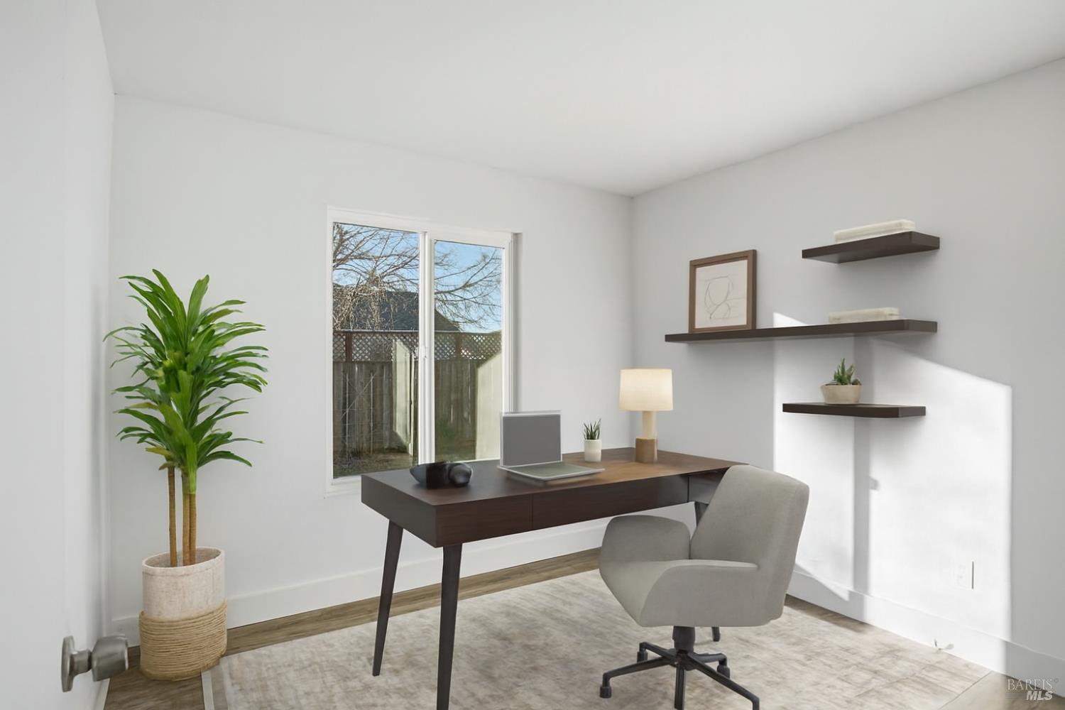 Detail Gallery Image 27 of 36 For 6041 Evelyn Ave, Rohnert Park,  CA 94928 - 4 Beds | 2 Baths