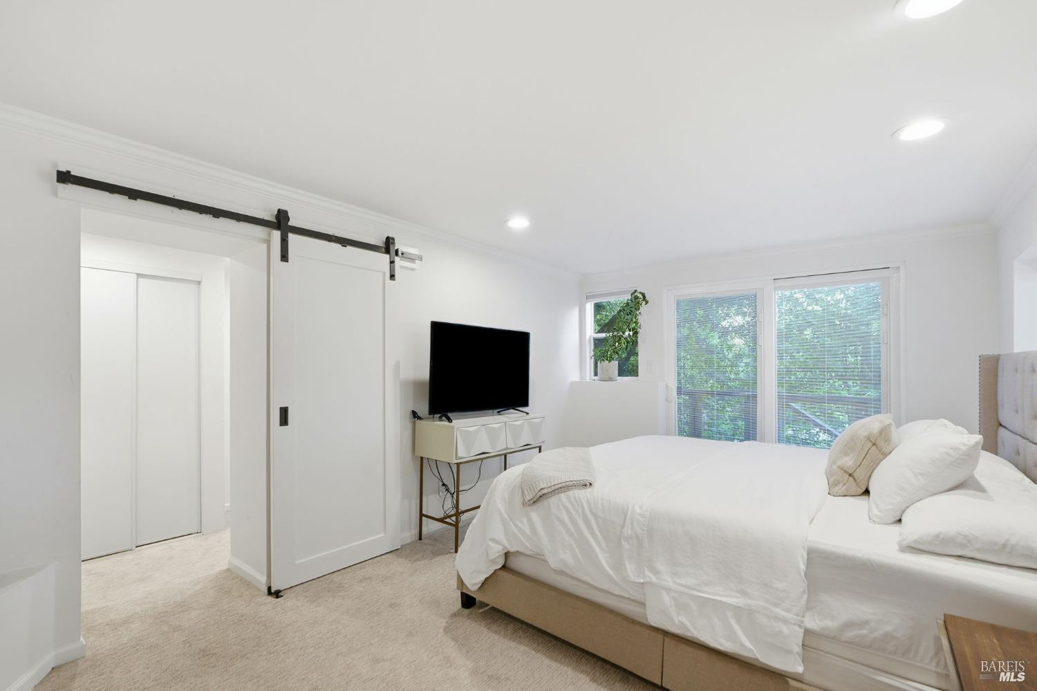 Detail Gallery Image 22 of 35 For 58 Berkeley Ave, San Anselmo,  CA 94960 - 3 Beds | 2 Baths