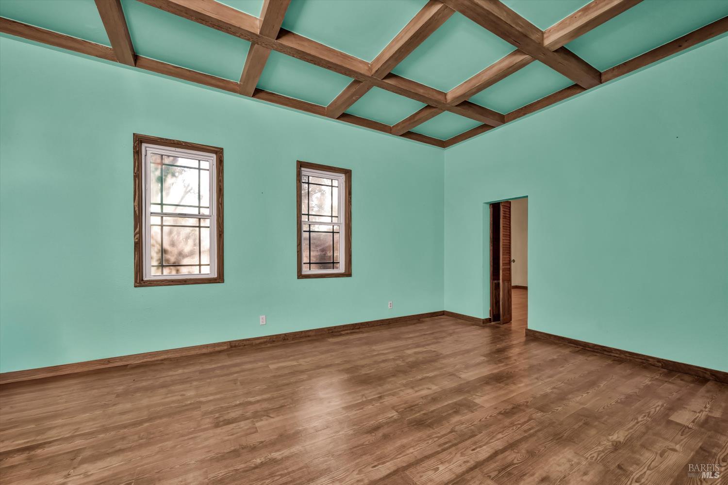 Detail Gallery Image 15 of 54 For 2750 Lakeshore Blvd, Upper Lake,  CA 95485 - 4 Beds | 6 Baths