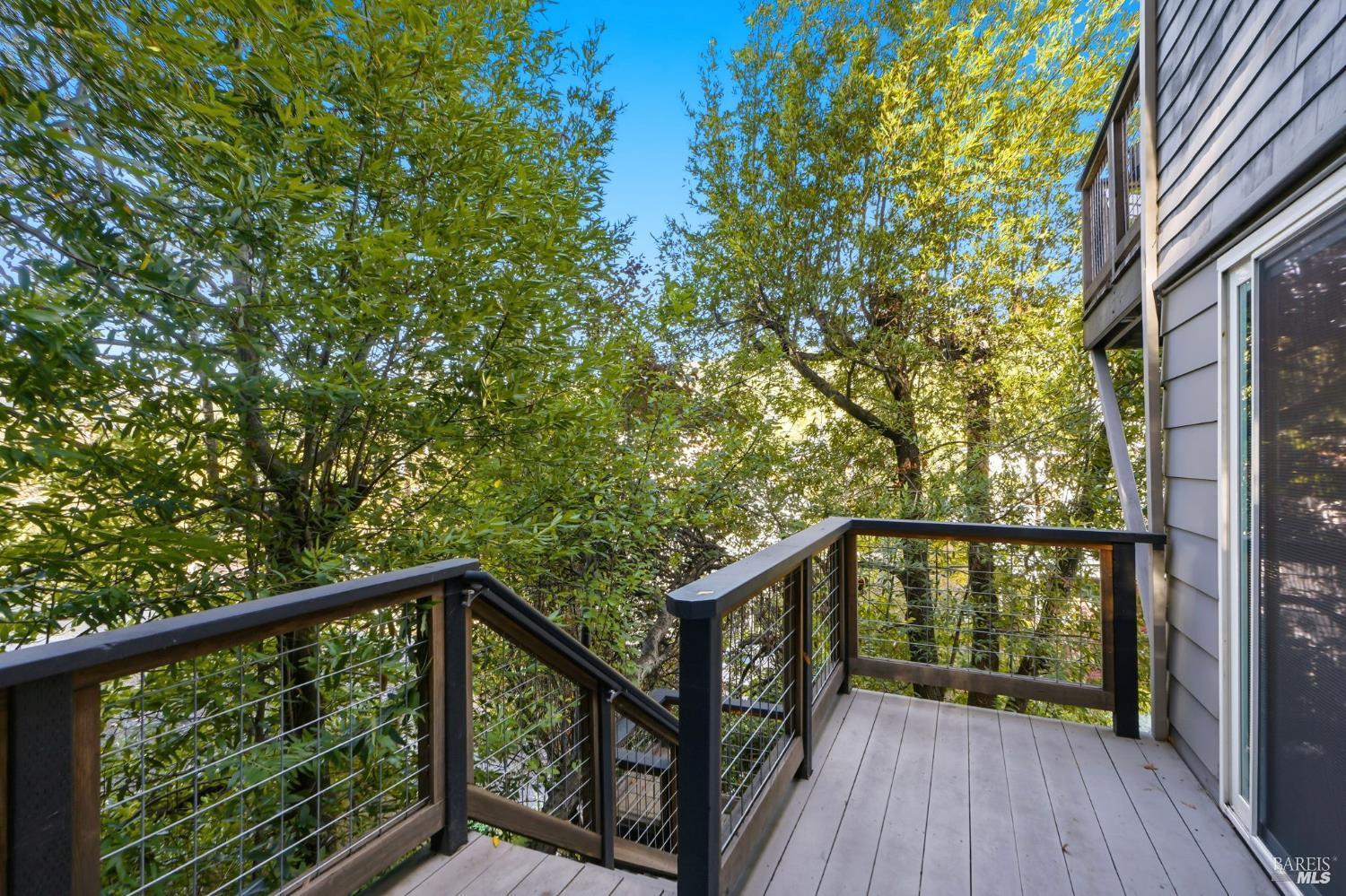 Detail Gallery Image 27 of 35 For 58 Berkeley Ave, San Anselmo,  CA 94960 - 3 Beds | 2 Baths