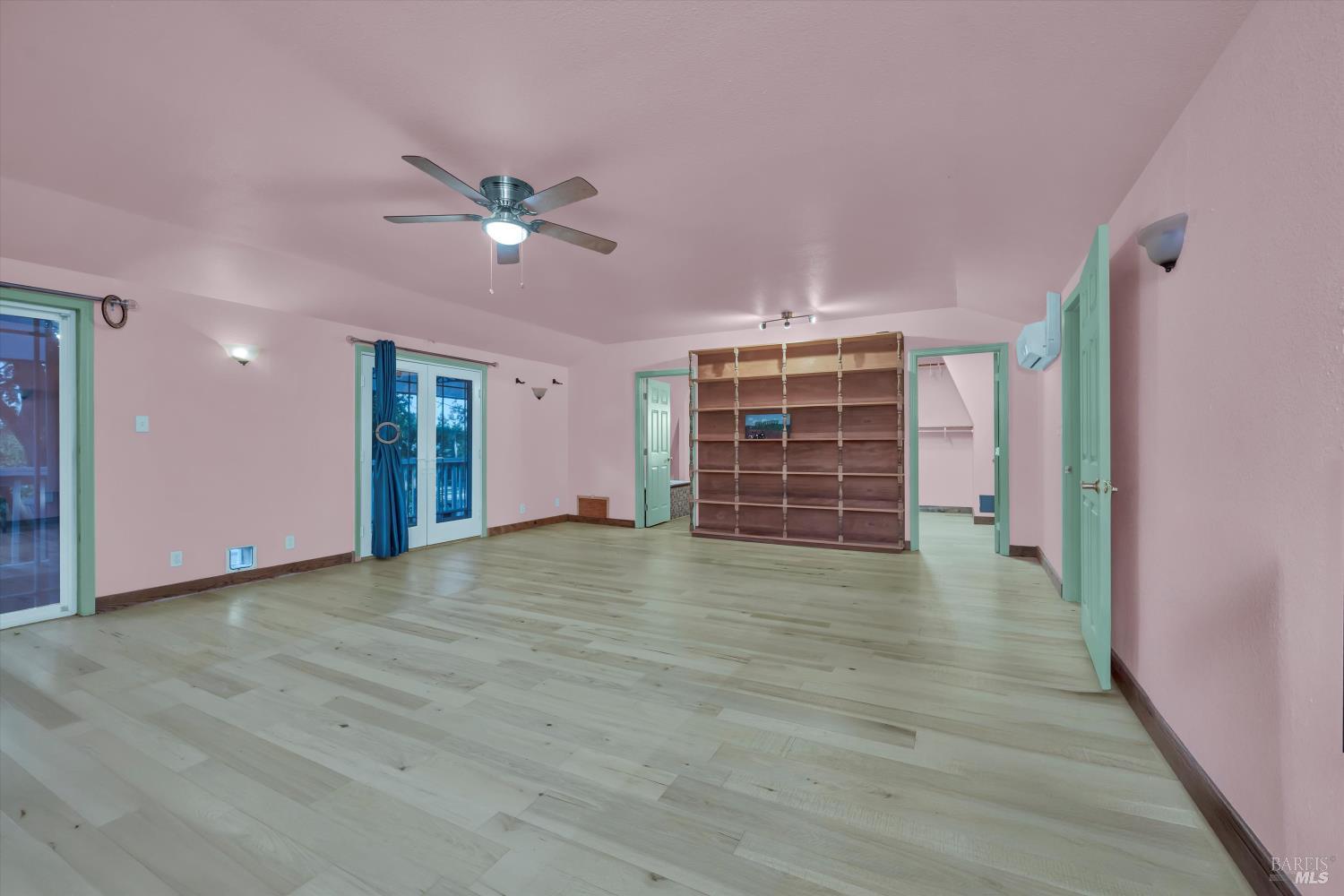 Detail Gallery Image 33 of 54 For 2750 Lakeshore Blvd, Upper Lake,  CA 95485 - 4 Beds | 6 Baths