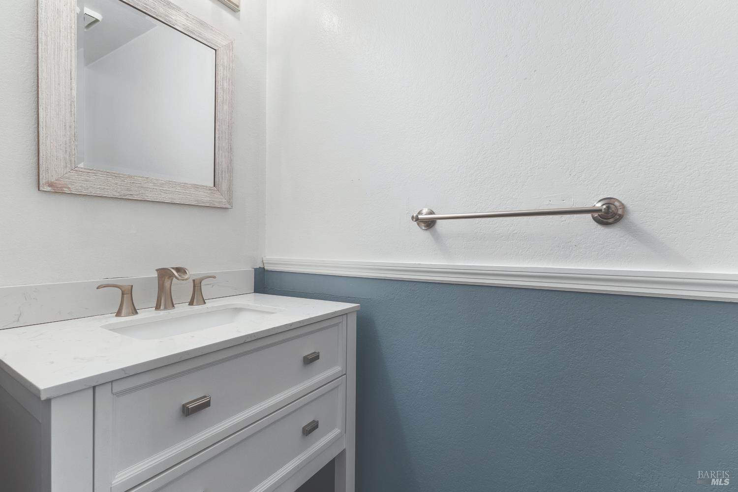Detail Gallery Image 21 of 37 For 1493 Parkway Dr, Rohnert Park,  CA 94928 - 2 Beds | 1/1 Baths