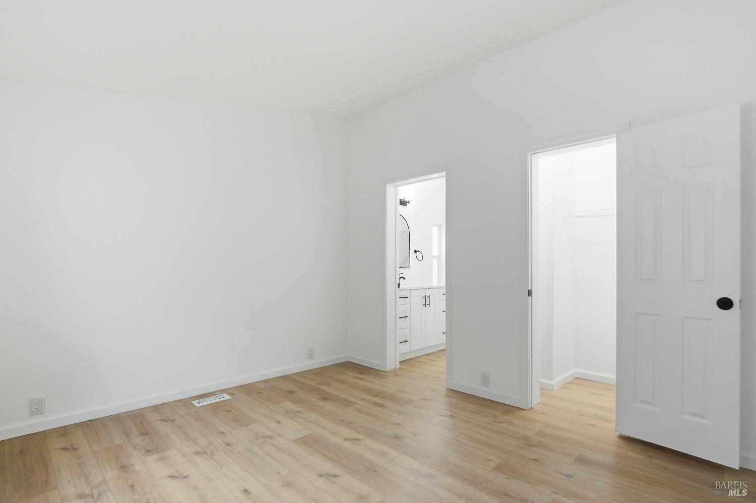 Detail Gallery Image 29 of 39 For 3455 Santa Rosa Ave 8, Santa Rosa,  CA 95407 - 3 Beds | 2 Baths