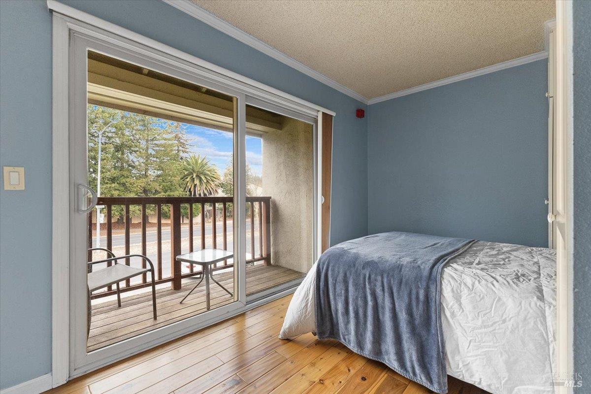 Detail Gallery Image 23 of 29 For 1003 Golf Course Dr, Rohnert Park,  CA 94928 - 2 Beds | 1/1 Baths