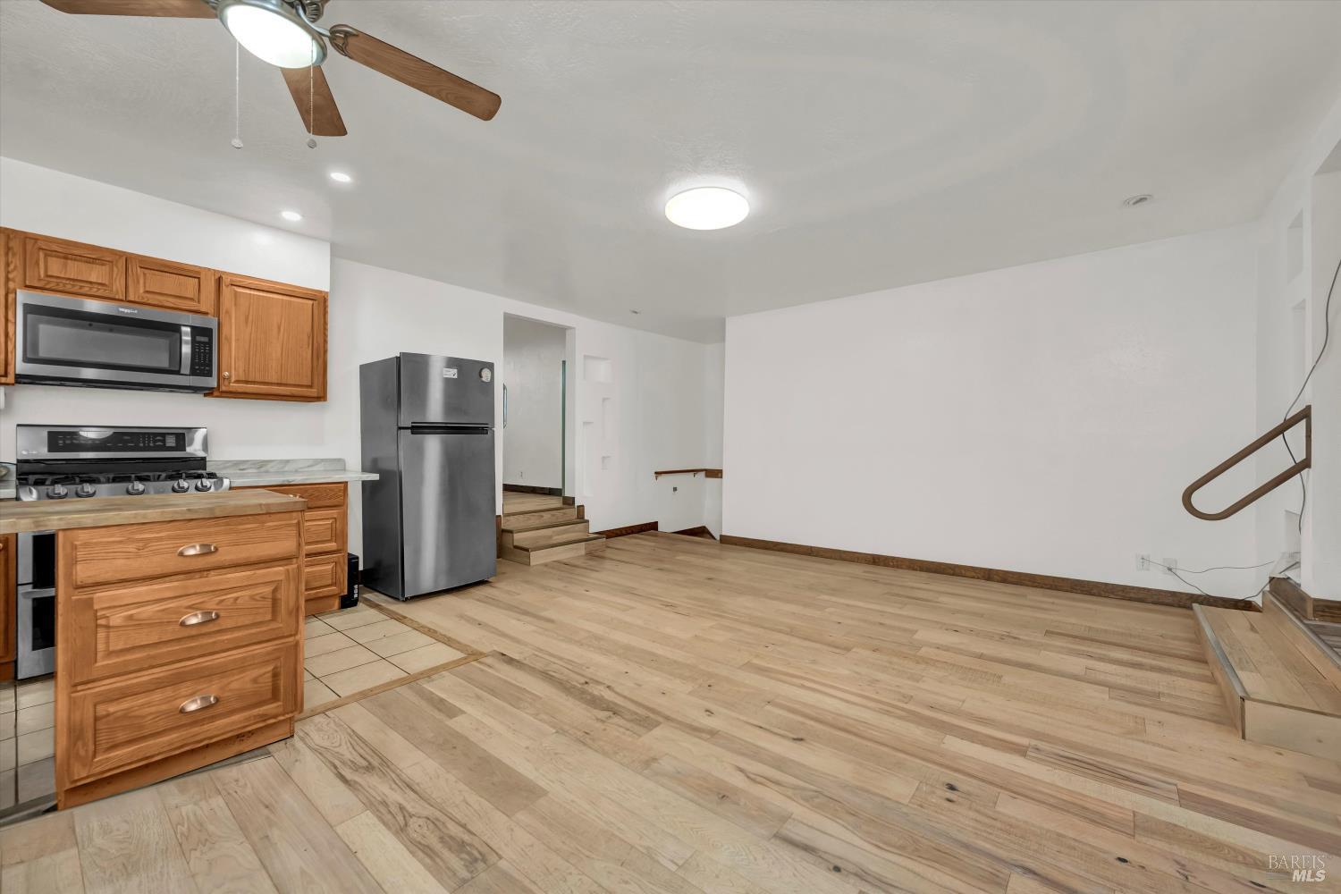 Detail Gallery Image 32 of 54 For 2750 Lakeshore Blvd, Upper Lake,  CA 95485 - 4 Beds | 6 Baths