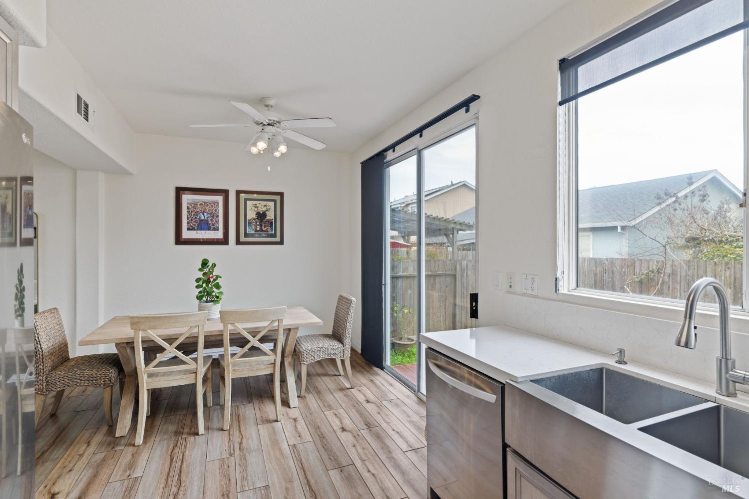 Detail Gallery Image 22 of 46 For 2305 Malachite Way, Santa Rosa,  CA 95404 - 3 Beds | 2/1 Baths