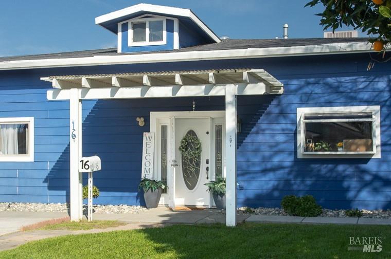 Detail Gallery Image 3 of 47 For 16 Solano Dr, Dixon,  CA 95620 - 5 Beds | 3 Baths