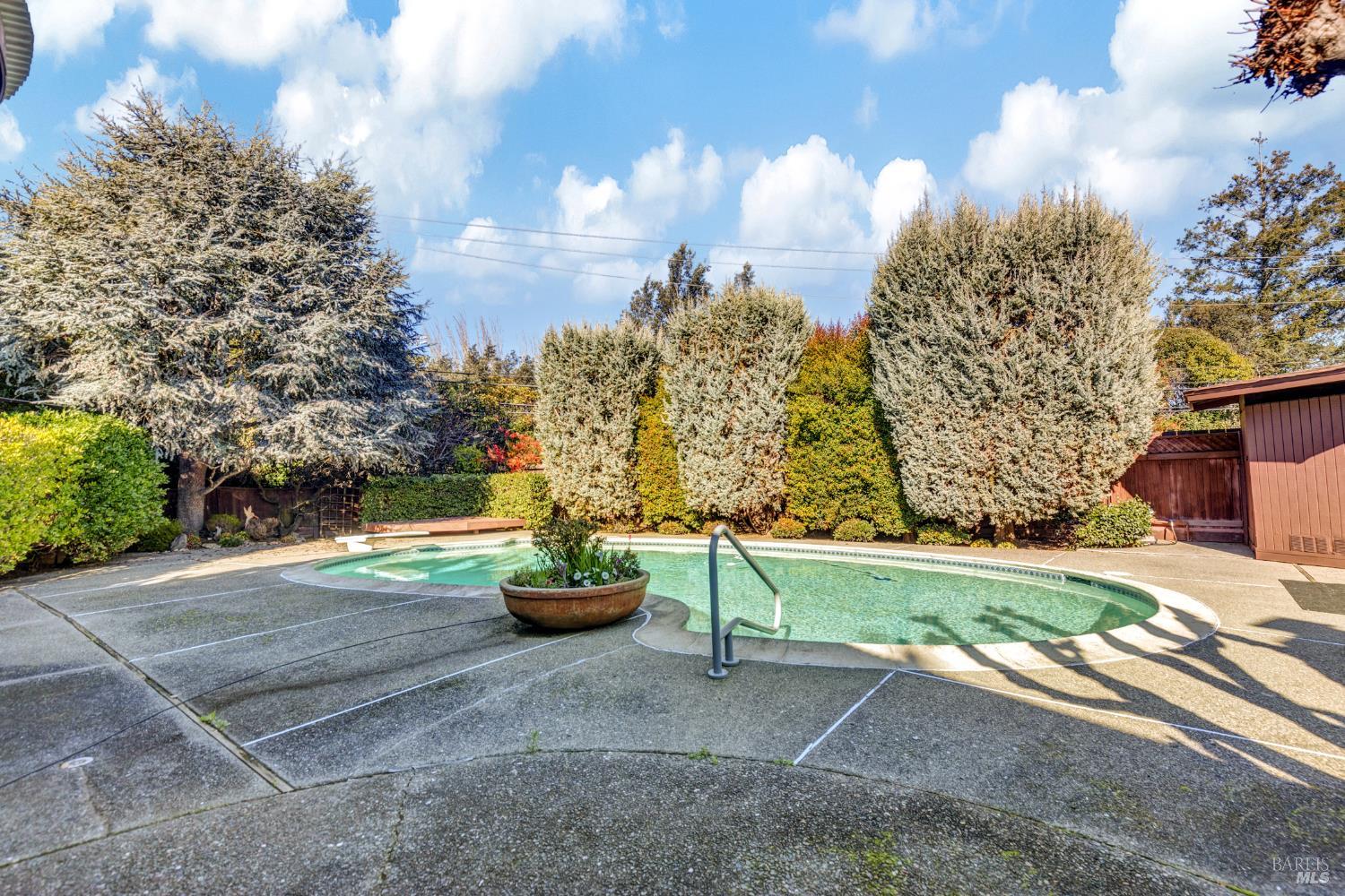 Detail Gallery Image 42 of 58 For 108 Franciscan Dr, Vallejo,  CA 94589 - 3 Beds | 4 Baths