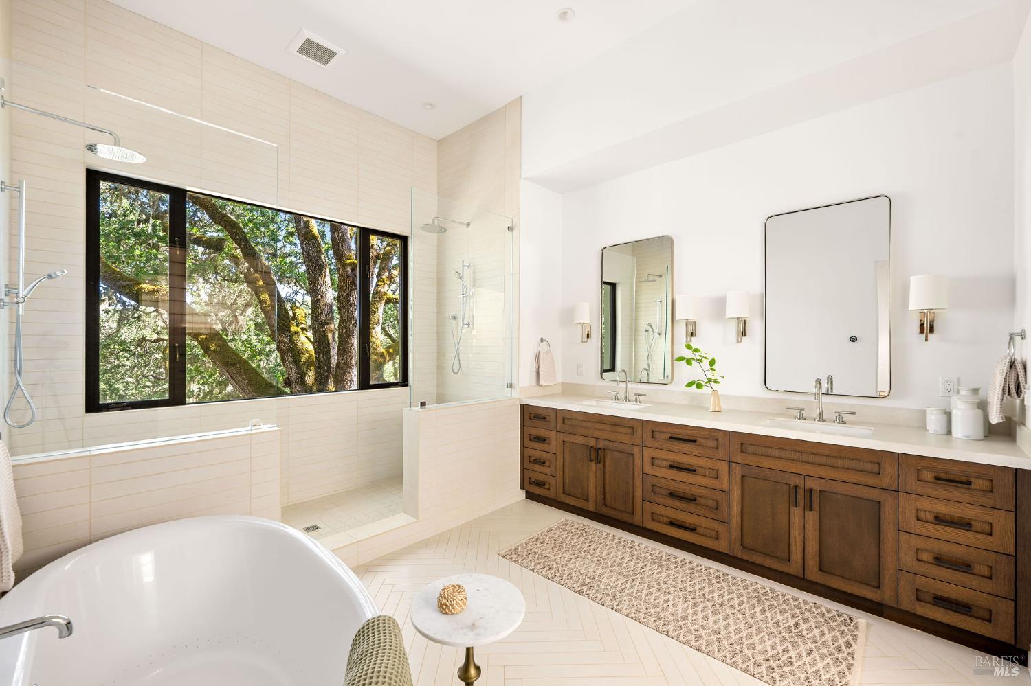 Detail Gallery Image 19 of 45 For 9359 Ladera Rd, Glen Ellen,  CA 95442 - 4 Beds | 5/1 Baths