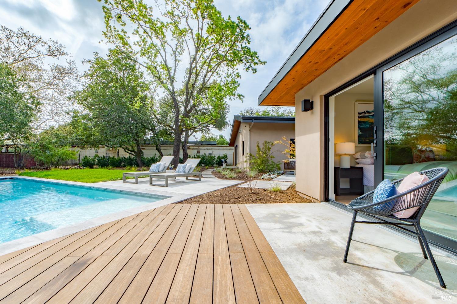 Detail Gallery Image 23 of 43 For 226 1st St, Sonoma,  CA 95476 - 3 Beds | 2 Baths