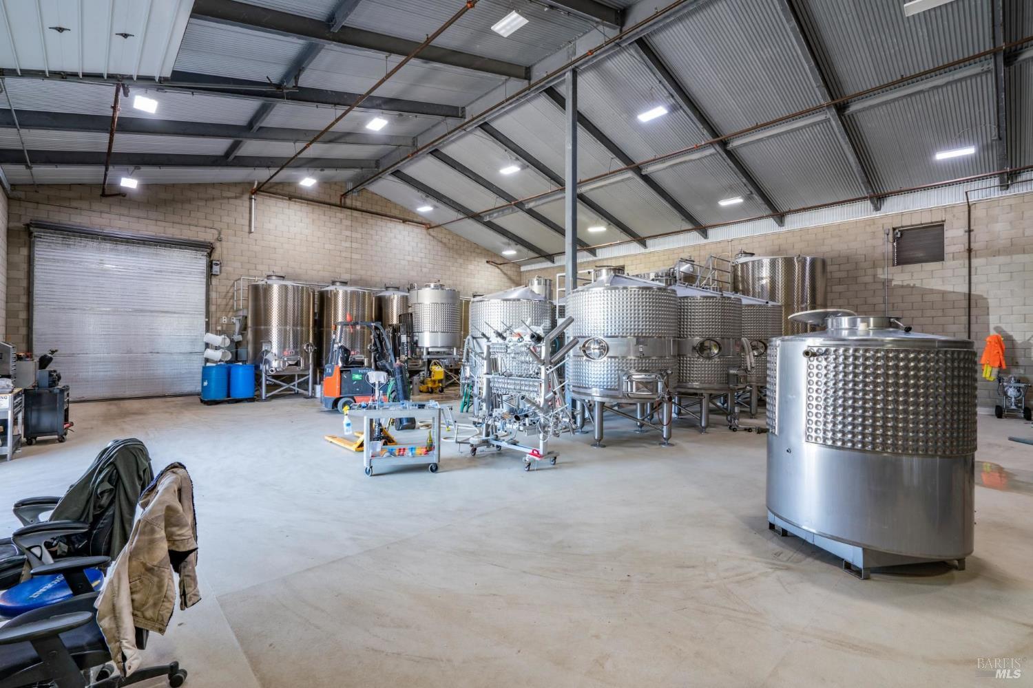 Detail Gallery Image 9 of 16 For 4900 Union Rd, Paso Robles,  CA 93446 - – Beds | – Baths