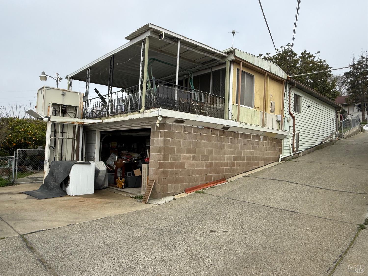 Detail Gallery Image 9 of 9 For 116 Navone St, Vallejo,  CA 94591 - 2 Beds | 1 Baths