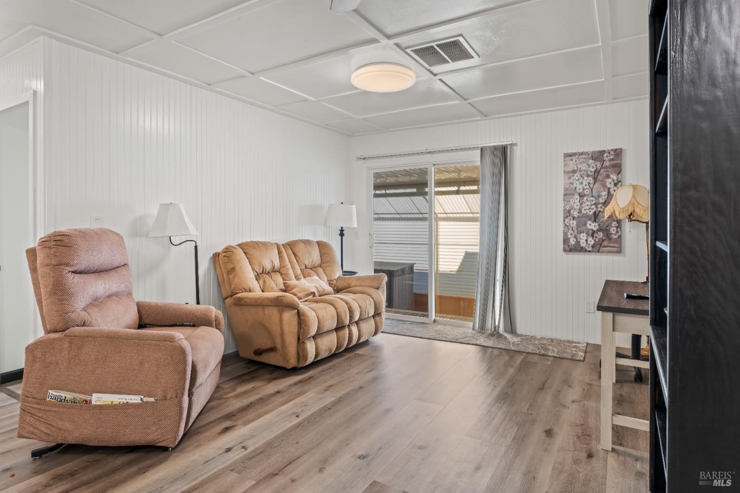 Detail Gallery Image 11 of 24 For 660 Leslie St 11, Ukiah,  CA 95482 - 2 Beds | 2 Baths