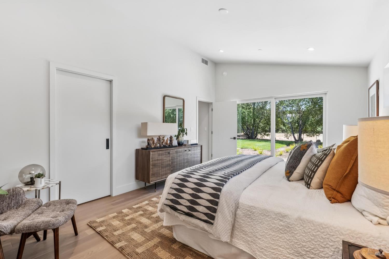 Detail Gallery Image 43 of 49 For 216 1st St, Sonoma,  CA 95476 - 3 Beds | 2/1 Baths