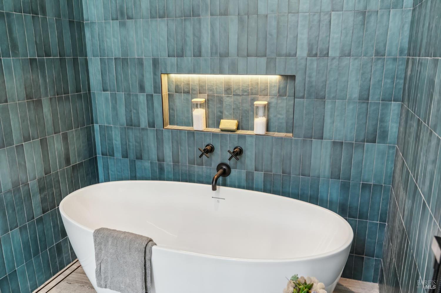 Detail Gallery Image 38 of 49 For 216 1st St, Sonoma,  CA 95476 - 3 Beds | 2/1 Baths