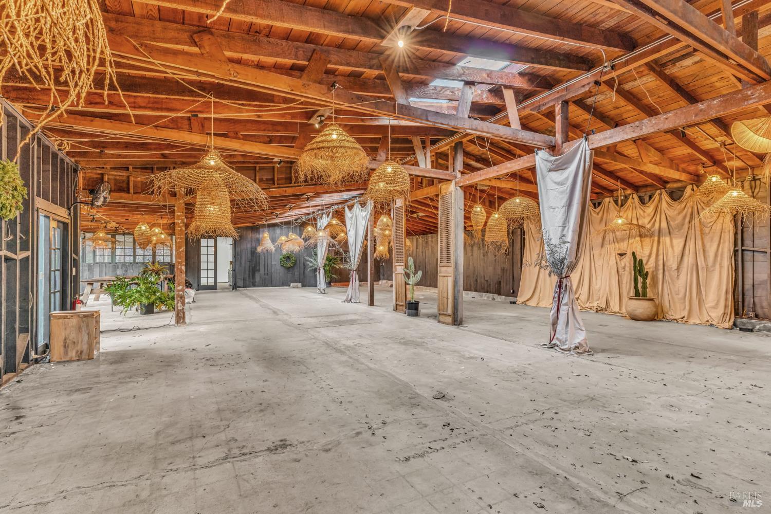 Detail Gallery Image 21 of 53 For 2170 Sir Francis Drake Blvd, Fairfax,  CA 94930 - – Beds | – Baths