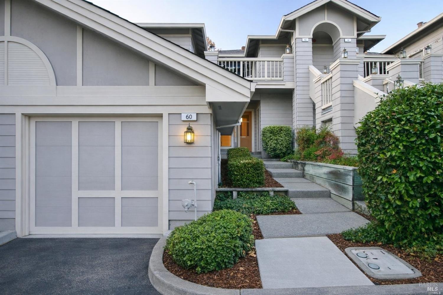 Front Image Thumbnail for BA326004615