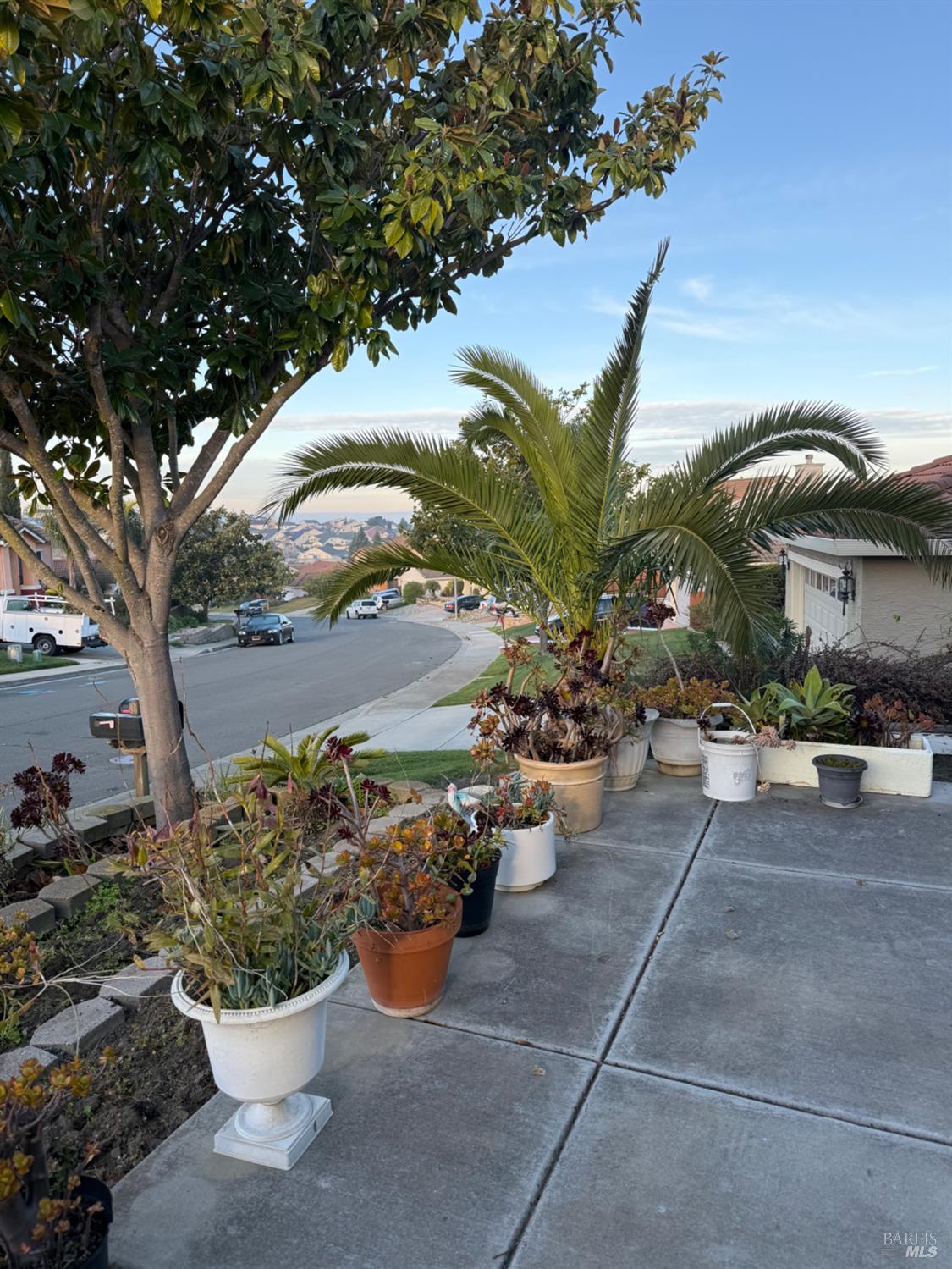 Detail Gallery Image 3 of 15 For 5444 La Salle Way, Vallejo,  CA 94591 - 3 Beds | 2 Baths