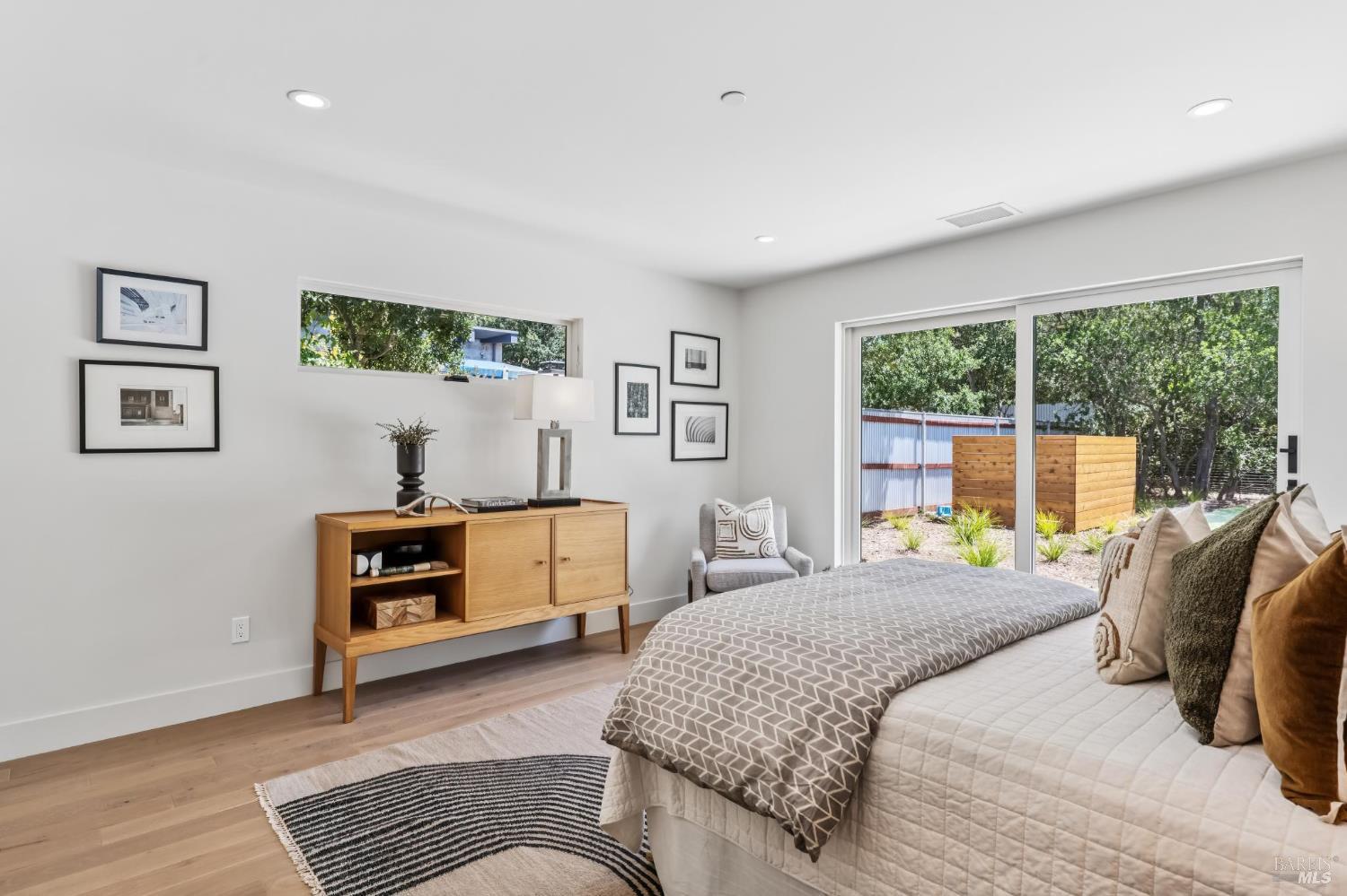 Detail Gallery Image 33 of 49 For 216 1st St, Sonoma,  CA 95476 - 3 Beds | 2/1 Baths