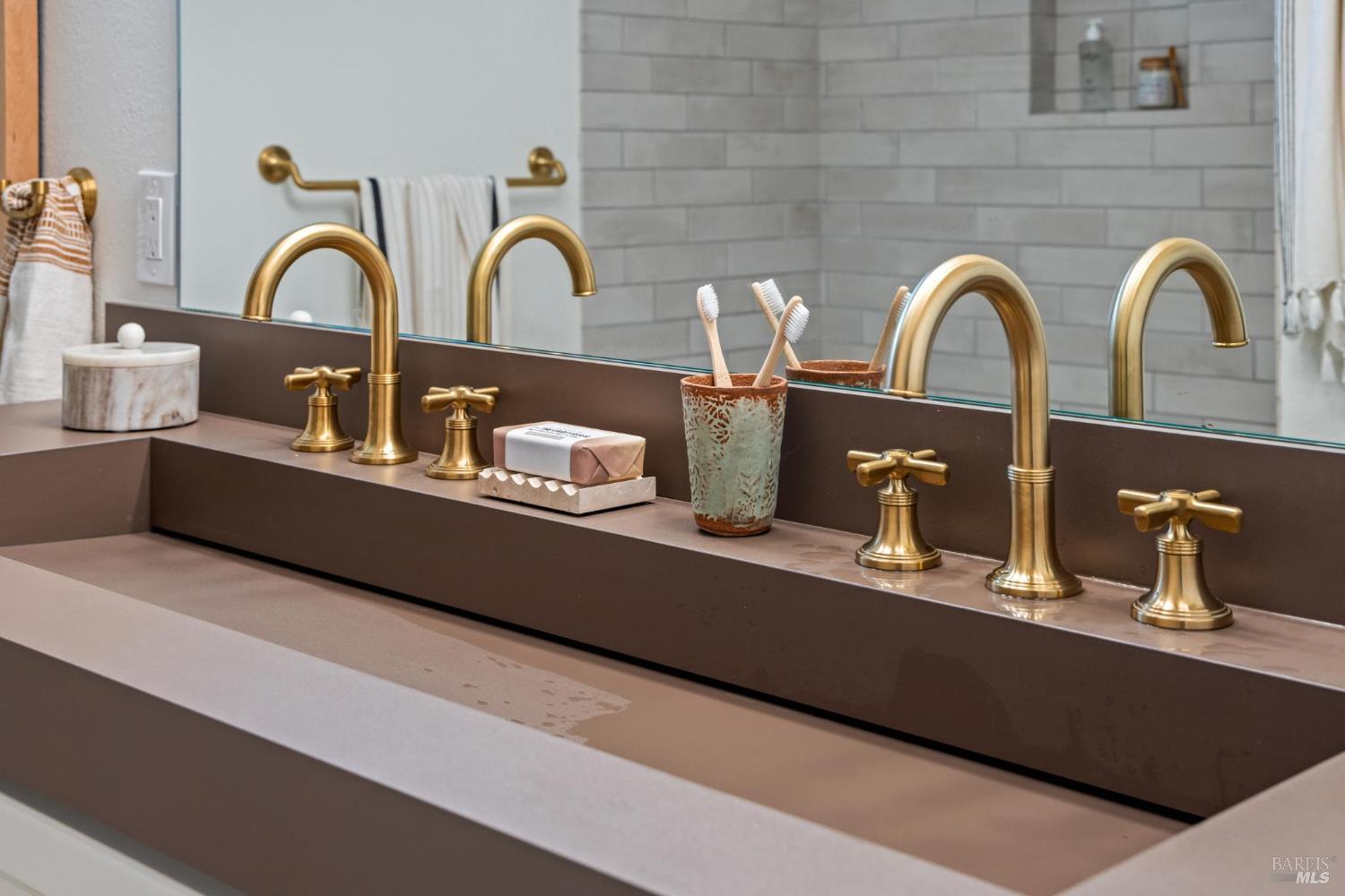 Detail Gallery Image 37 of 54 For 3 Fabian Ct, Novato,  CA 94947 - 3 Beds | 2 Baths