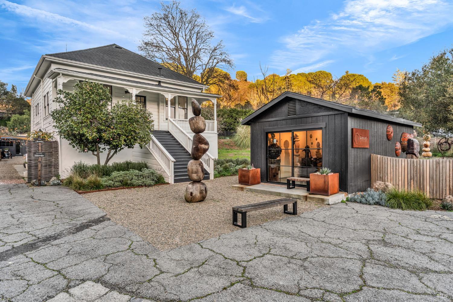 Detail Gallery Image 3 of 53 For 2170 Sir Francis Drake Blvd, Fairfax,  CA 94930 - – Beds | – Baths