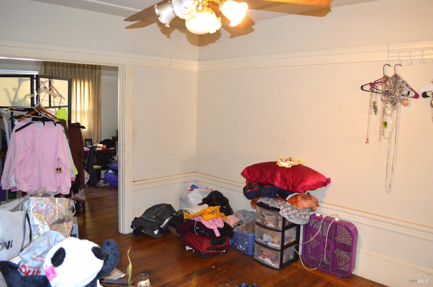 Detail Gallery Image 14 of 20 For 1141 E 33rd St, Oakland,  CA 94610 - 2 Beds | 2 Baths