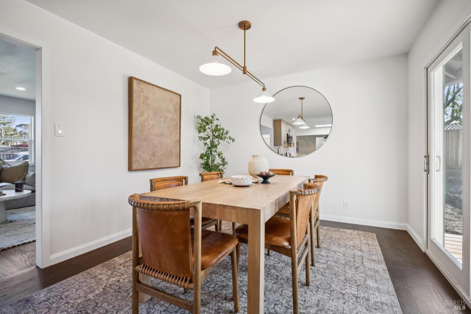 Detail Gallery Image 14 of 54 For 3 Fabian Ct, Novato,  CA 94947 - 3 Beds | 2 Baths