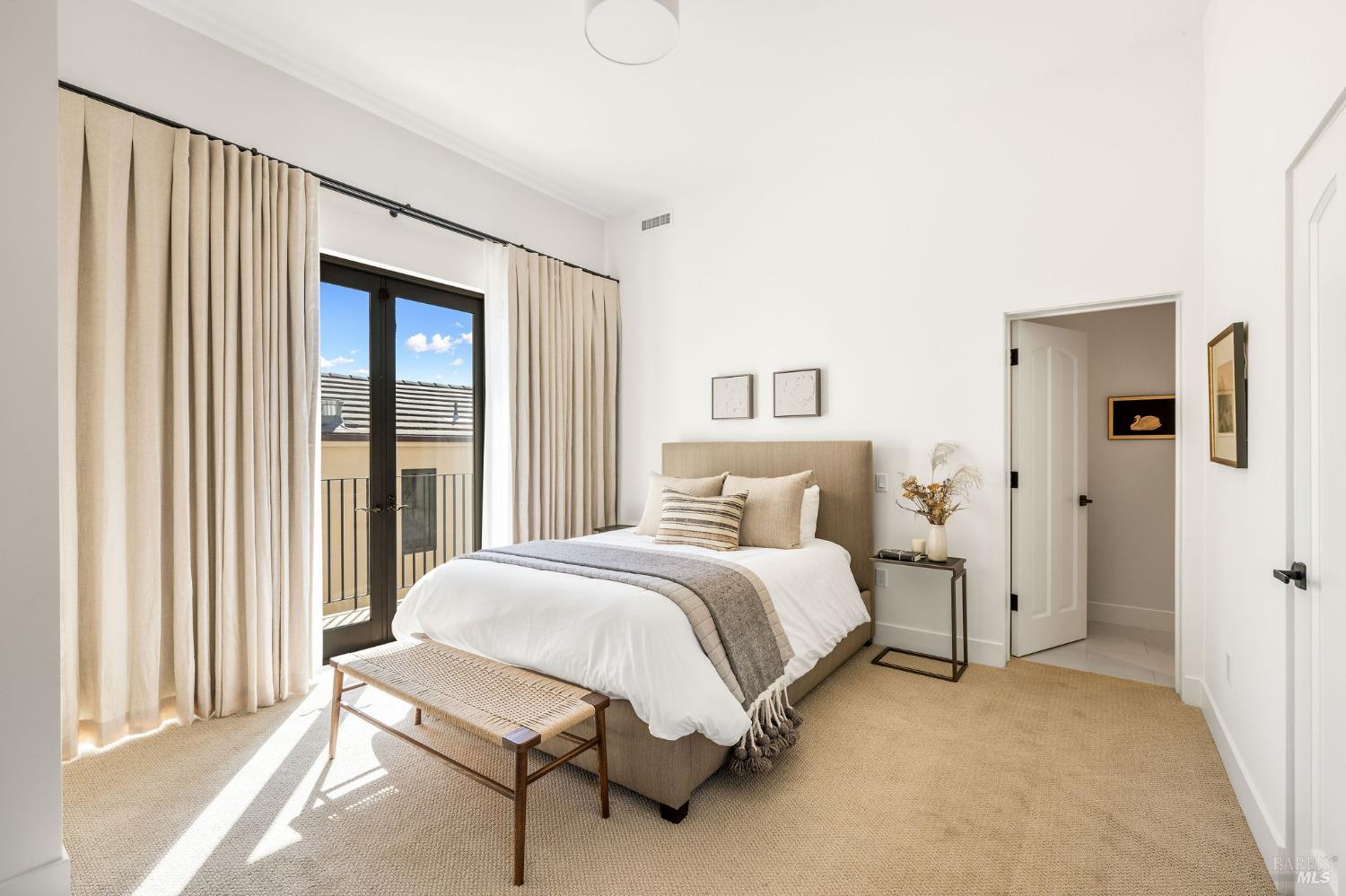 Detail Gallery Image 23 of 45 For 9359 Ladera Rd, Glen Ellen,  CA 95442 - 4 Beds | 5/1 Baths