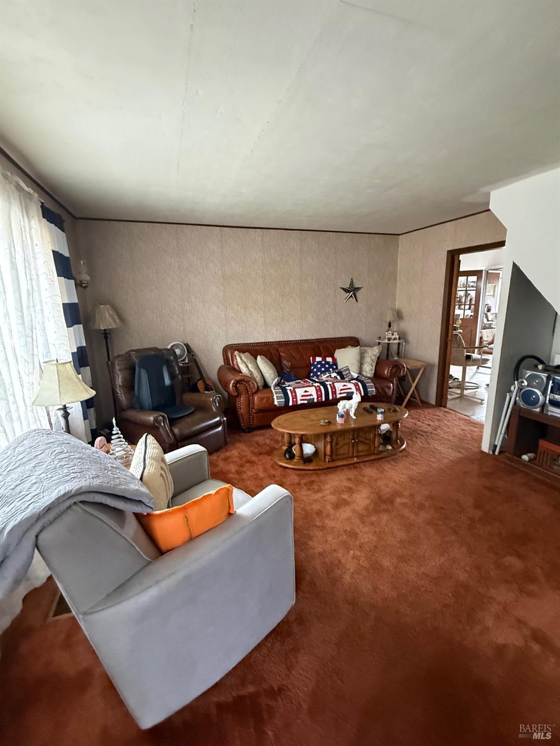 Detail Gallery Image 2 of 9 For 116 Navone St, Vallejo,  CA 94591 - 2 Beds | 1 Baths