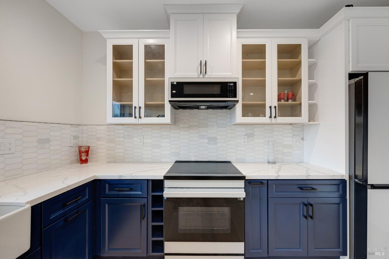 Detail Gallery Image 47 of 64 For 1966 Viewpointe Cir, Santa Rosa,  CA 95403 - 6 Beds | 5/1 Baths