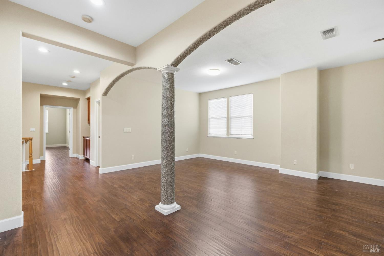 Detail Gallery Image 22 of 48 For 4488 Avondale Cir, Fairfield,  CA 94533 - 3 Beds | 3 Baths