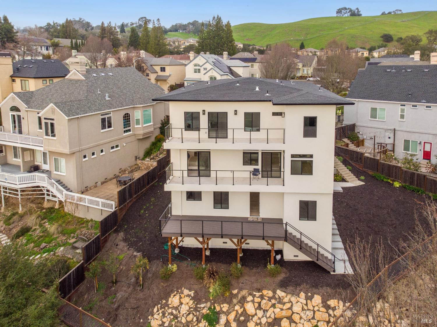 Detail Gallery Image 59 of 64 For 1966 Viewpointe Cir, Santa Rosa,  CA 95403 - 6 Beds | 5/1 Baths