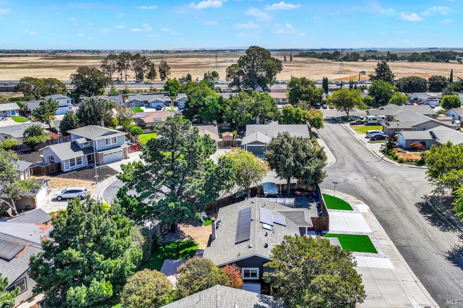 Detail Gallery Image 51 of 72 For 680 Silver Lake Dr, Fairfield,  CA 94534 - 3 Beds | 2 Baths