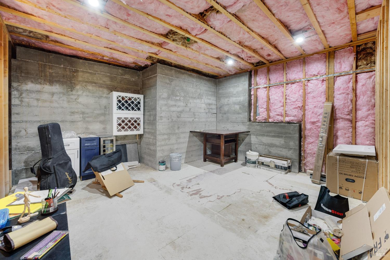 Detail Gallery Image 53 of 64 For 1966 Viewpointe Cir, Santa Rosa,  CA 95403 - 6 Beds | 5/1 Baths