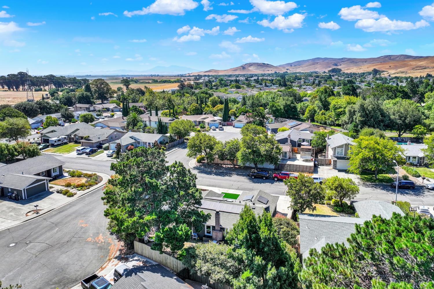 Detail Gallery Image 55 of 72 For 680 Silver Lake Dr, Fairfield,  CA 94534 - 3 Beds | 2 Baths
