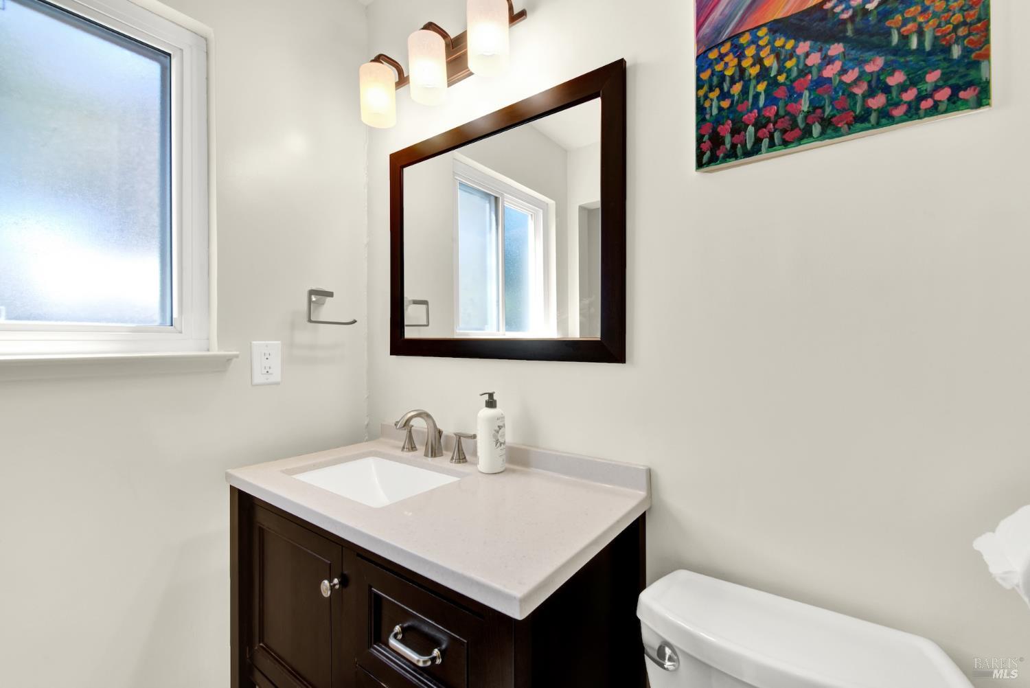 Detail Gallery Image 36 of 72 For 680 Silver Lake Dr, Fairfield,  CA 94534 - 3 Beds | 2 Baths