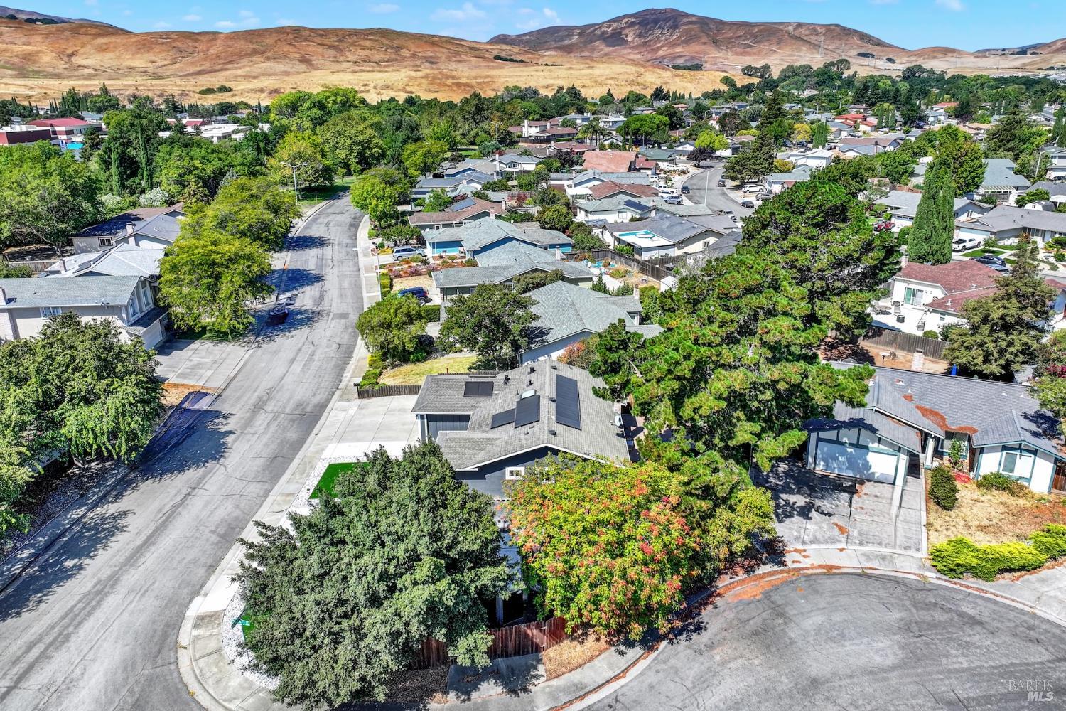 Detail Gallery Image 52 of 72 For 680 Silver Lake Dr, Fairfield,  CA 94534 - 3 Beds | 2 Baths