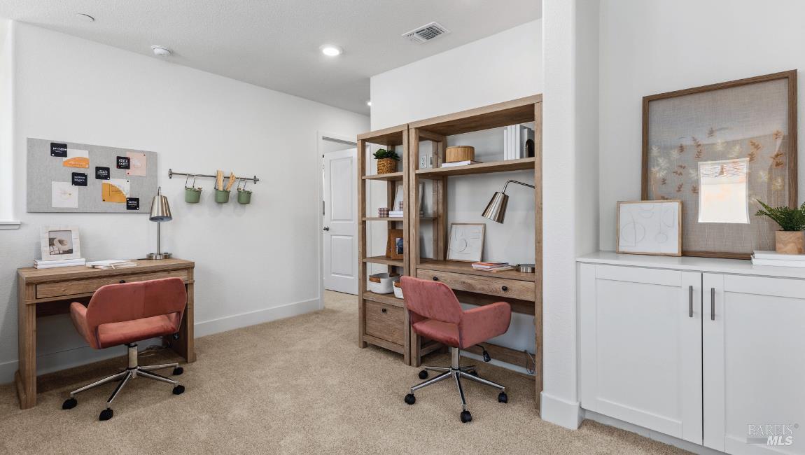 Detail Gallery Image 6 of 13 For 173 Ericson St, American Canyon,  CA 94503 - 4 Beds | 2/1 Baths