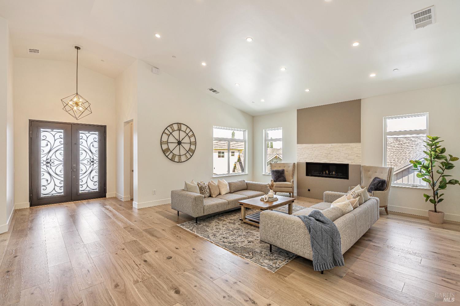 Front Image Thumbnail for BA326005770