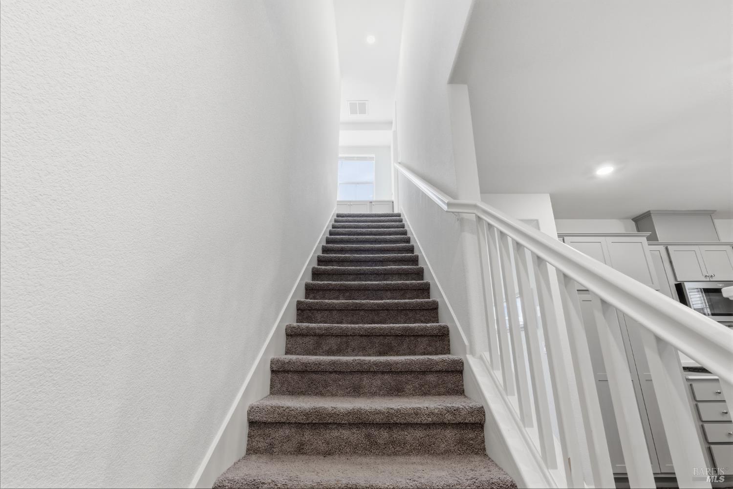 Detail Gallery Image 19 of 38 For 6420 Paysar Ln, Gilroy,  CA 95020 - 3 Beds | 2/1 Baths