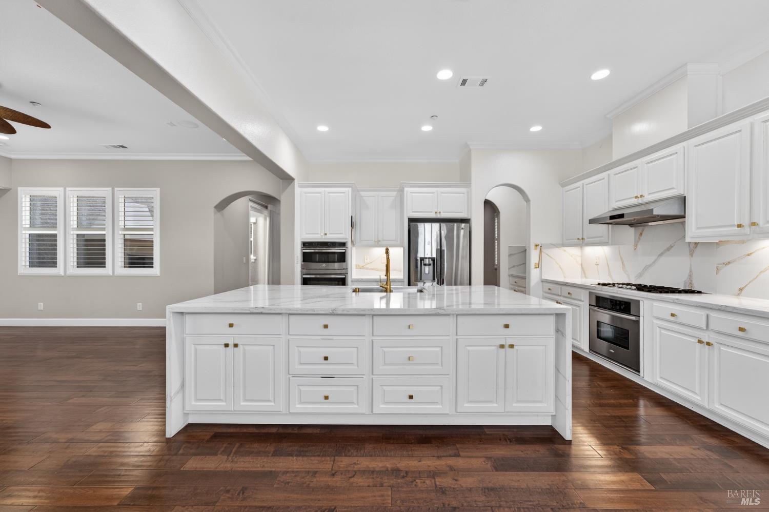 Detail Gallery Image 41 of 81 For 247 Cantada Way, American Canyon,  CA 94503 - 5 Beds | 4/1 Baths