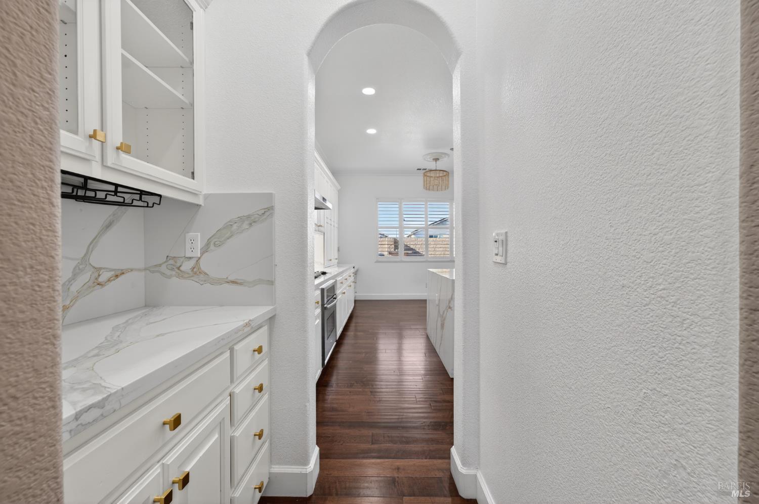 Detail Gallery Image 33 of 81 For 247 Cantada Way, American Canyon,  CA 94503 - 5 Beds | 4/1 Baths