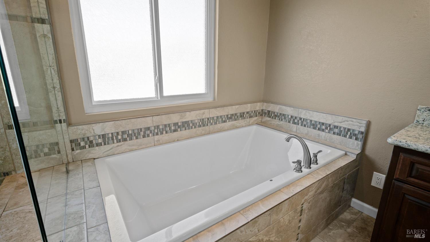 Detail Gallery Image 43 of 53 For 2913 Willow Ct, Fairfield,  CA 94533 - 4 Beds | 3 Baths