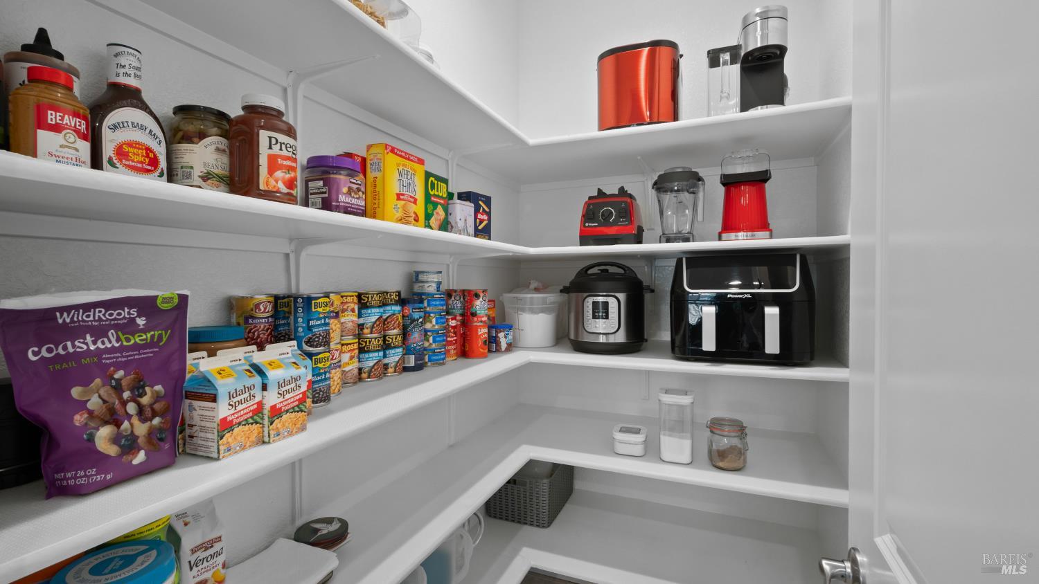 Detail Gallery Image 8 of 59 For 2395 Front Porch Ln, Rio Vista,  CA 94571 - 2 Beds | 2 Baths