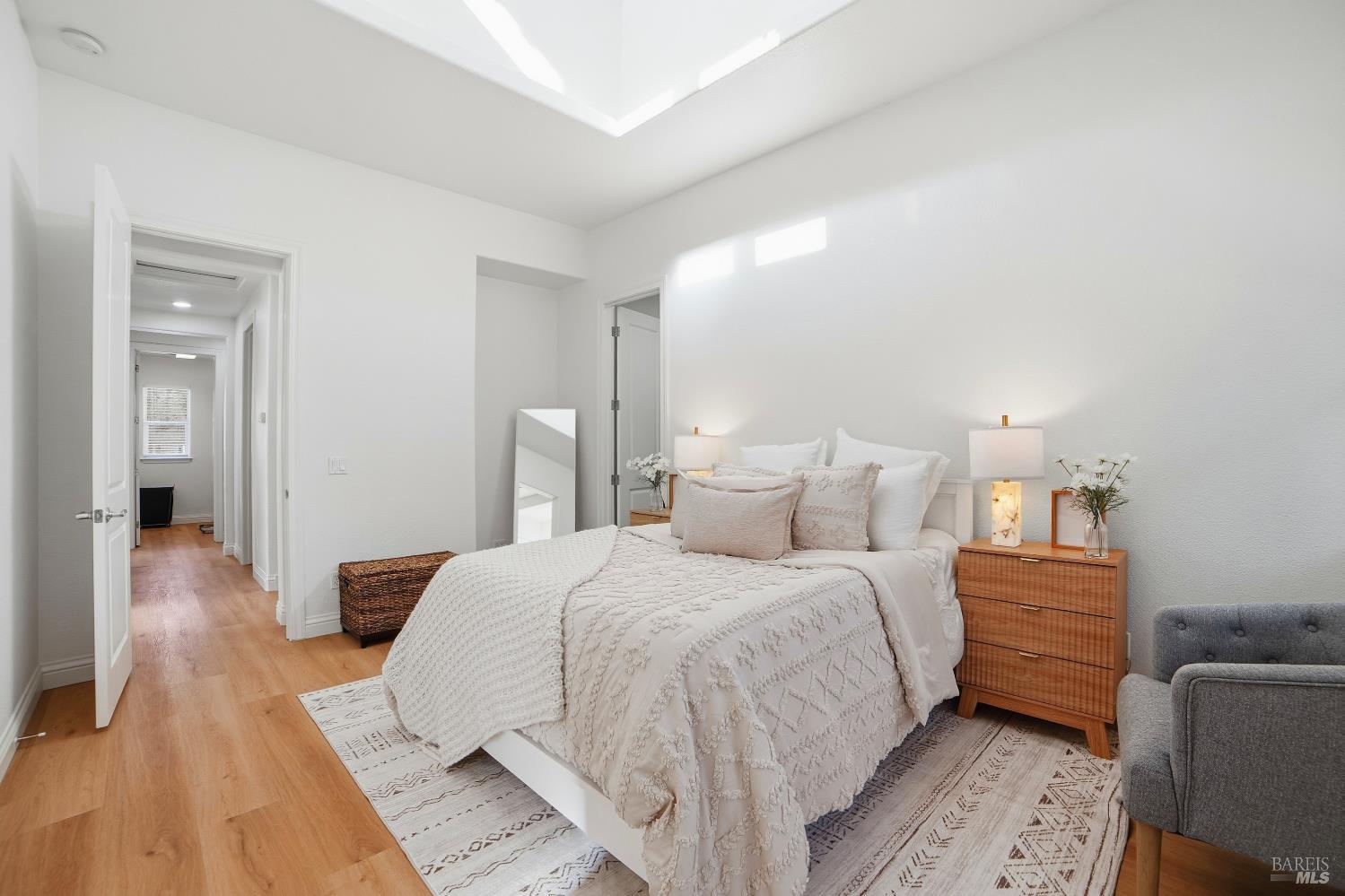 Detail Gallery Image 20 of 43 For 4077 Calloway Dr, Santa Rosa,  CA 95409 - 3 Beds | 2/1 Baths