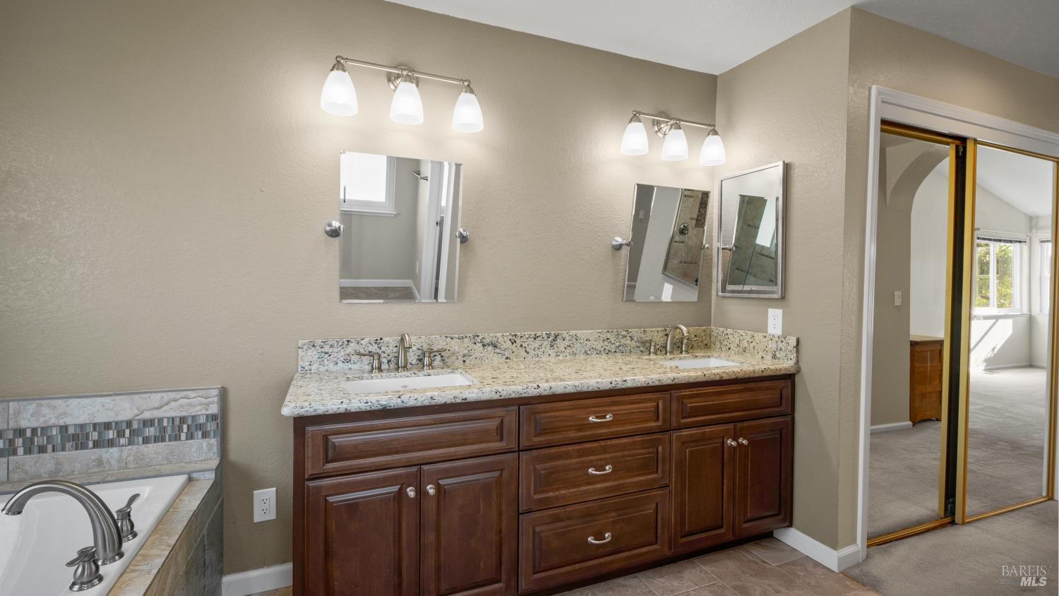 Detail Gallery Image 44 of 53 For 2913 Willow Ct, Fairfield,  CA 94533 - 4 Beds | 3 Baths